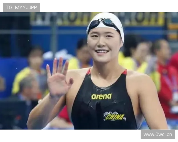 叶诗文训练完顺手买了个包，我一个月工资还没她零头多